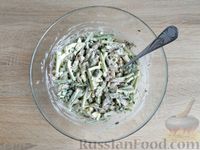 Фото приготовления рецепта: Салат с языком, огурцами и яйцами - шаг №16
