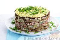 Фото к рецепту: Закусочный печёночный торт с баклажанами, помидорами и грецкими орехами