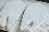 Фото приготовления рецепта: Лосось, запечённый со сладким перцем и соусом карри на кокосовом молоке - шаг №6