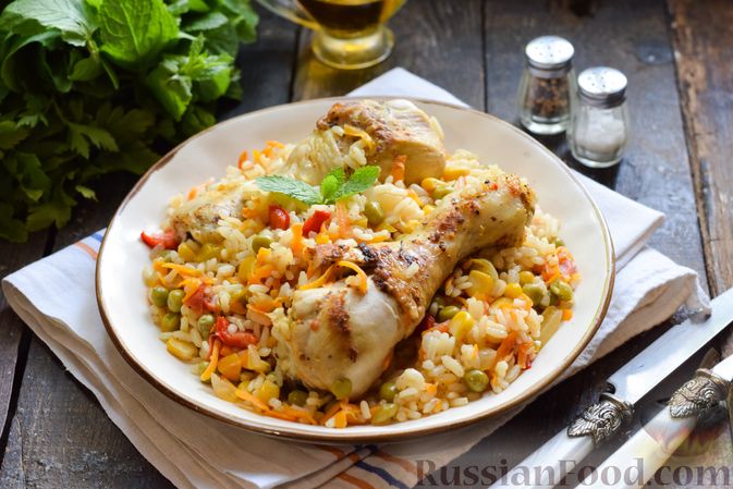 Как приготовить Курица по-арабски с орехами в духовке и рис с кукурузой просто рецепт пошаговый