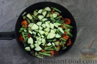 Фото приготовления рецепта: Баклажаны, цукини и стручковая фасоль с соевым соусом - шаг №4