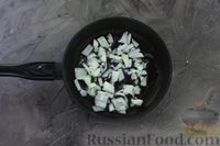 Фото приготовления рецепта: Кабачки, запечённые с фаршем, помидорами и сыром - шаг №2
