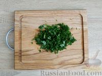 Фото приготовления рецепта: Салат с курицей, баклажанами, болгарским перцем и морковью - шаг №13