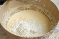 Фото приготовления рецепта: Торт "Микадо" с кремом из сметаны и сгущённого молока - шаг №6
