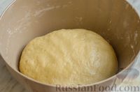 Фото приготовления рецепта: Торт "Микадо" с кремом из сметаны и сгущённого молока - шаг №7