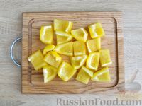 Фото приготовления рецепта: Салат из жареных помидоров и болгарского перца - шаг №8