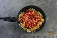 Фото приготовления рецепта: Суп с тефтелями из говяжьего фарша, лапшой и помидорами - шаг №9