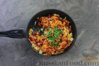 Фото приготовления рецепта: Суп с тефтелями из говяжьего фарша, лапшой и помидорами - шаг №10
