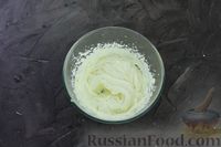 Фото приготовления рецепта: Домашнее сливочное мороженое с абрикосами - шаг №10