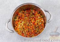 Фото приготовления рецепта: Картофельный суп с цукини, сельдереем и беконом - шаг №5