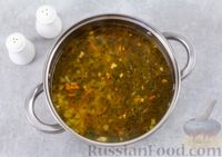 Фото приготовления рецепта: Картофельный суп с цукини, сельдереем и беконом - шаг №9