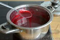 Фото приготовления рецепта: Малиновый конфитюр (без косточек) с агар-агаром - шаг №11