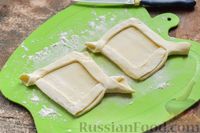 Фото приготовления рецепта: Слойки с брокколи, креветками и сыром - шаг №11