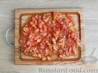 Фото приготовления рецепта: Запечённые помидоры, фаршированные курицей и рисом - шаг №6