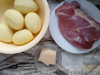 Фото приготовления рецепта: Филе индейки, запечённое с картофелем и соусом бешамель - шаг №1