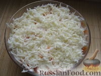 Фото приготовления рецепта: Паштет из кильки в томате, с плавленым сыром - шаг №4