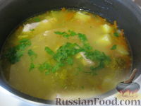 Фото приготовления рецепта: Суп куриный с брокколи в мультиварке - шаг №10