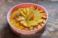 Фото приготовления рецепта: Манник с творогом, персиками и маком - шаг №17