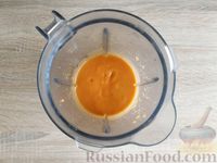 Фото приготовления рецепта: Творожный мусс с персиками - шаг №14