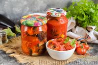 Фото к рецепту: Рулетики из баклажанов с морковью и болгарским перцем в томатном соусе (на зиму)
