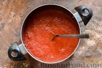 Фото приготовления рецепта: Рулетики из баклажанов с морковью и болгарским перцем в томатном соусе (на зиму) - шаг №11