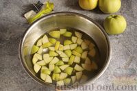 Фото приготовления рецепта: Яблоки в собственном соку (на зиму) - шаг №5