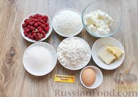Фото приготовления рецепта: Творожные маффины с малиной и кокосовой стружкой - шаг №1