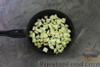 Фото приготовления рецепта: Фасолевый суп с мясом, баклажанами и помидорами - шаг №9