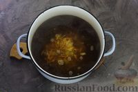 Фото приготовления рецепта: Фасолевый суп с мясом, баклажанами и помидорами - шаг №8