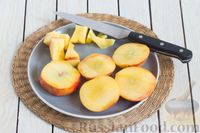 Фото приготовления рецепта: Консервированные персики в собственном соку (без сахара) - шаг №3