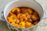 Фото приготовления рецепта: Персики в пряном винном сиропе (на зиму) - шаг №10