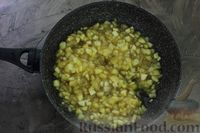 Фото приготовления рецепта: Яблочно-грушевое варенье с корицей (в сковороде) - шаг №12