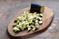 Фото приготовления рецепта: Булгур с баклажанами, кабачками, помидорами и грибами, на сковороде - шаг №4