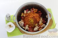 Фото приготовления рецепта: Чечевичный суп-пюре с курицей, помидорами и сладким перцем - шаг №8