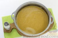 Фото приготовления рецепта: Чечевичный суп-пюре с курицей, помидорами и сладким перцем - шаг №10