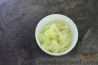 Фото приготовления рецепта: Картофельная колбаса с беконом (в духовке) - шаг №7