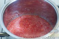 Фото приготовления рецепта: Лобио из красной фасоли с помидорами, морковью и перцем (на зиму) - шаг №7