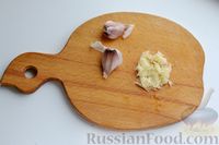 Фото приготовления рецепта: Ткемали из жёлтой алычи (на зиму) - шаг №6