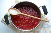 Фото приготовления рецепта: Острый сливовый соус с томатной пастой (на зиму) - шаг №6
