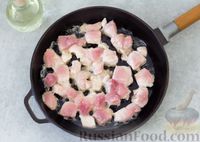 Фото приготовления рецепта: Рагу со свининой, картофелем, баклажанами, помидорами и сладким перцем (в духовке) - шаг №2