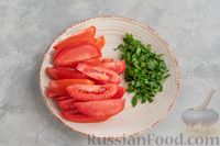 Фото приготовления рецепта: Баклажаны, запечённые с картошкой, сладким перцем и помидорами, в рукаве - шаг №6