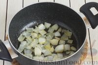 Фото приготовления рецепта: Овощное рагу с баклажанами, брокколи, болгарским перцем и фасолью - шаг №7