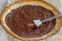 Фото приготовления рецепта: Песочный тарт с шоколадом и арбузной начинкой - шаг №16