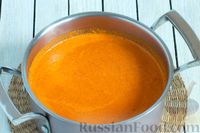 Фото приготовления рецепта: Крем-суп из запечённого болгарского перца с сельдереем и луком - шаг №10