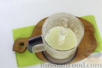Фото приготовления рецепта: Сливочное мороженое с дыней и варёной сгущёнкой - шаг №4