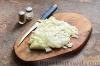 Фото приготовления рецепта: Картофельные пирожки с кабачками и плавленым сыром - шаг №9