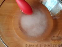 Фото приготовления рецепта: Кабачковые оладьи с вялеными томатами, шпинатом и сыром - шаг №15