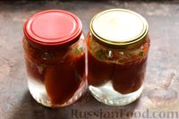 Фото приготовления рецепта: Маринованный болгарский перец, фаршированный капустой и зеленью (на зиму) - шаг №13