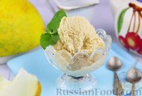 Фото к рецепту: Сливочное мороженое с дыней и варёной сгущёнкой