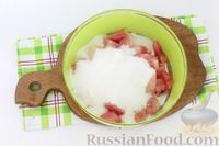 Фото приготовления рецепта: Варенье из арбуза и яблок (на зиму) - шаг №2